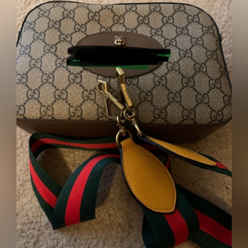 Crossbody Bag with Green and Red Strap